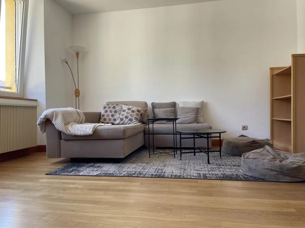 Location                                                      Appartement
                        
                     4 pièces                      91 m2                     à Saint-Dié-des-Vosges