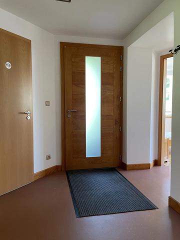 Location                                                      Appartement
                        
                     4 pièces                      91 m2                     à Saint-Dié-des-Vosges
