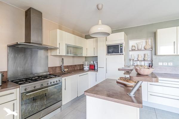 Maison à vendre |  Cenon |  5 pièces | 162 m²