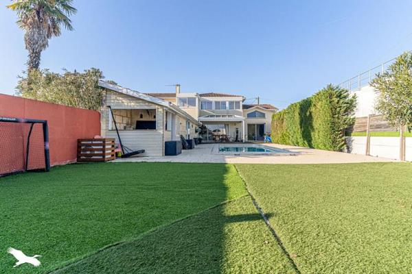 Maison à vendre |  Cenon |  5 pièces | 162 m²