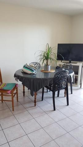 Location                                                      Appartement
                        
                     3 pièces                      62 m2                     à Vertou