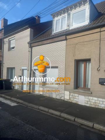 Vente                                                      Maison de ville
                        
                     4 pièces                      80 m2                     à Hénin-Beaumont
