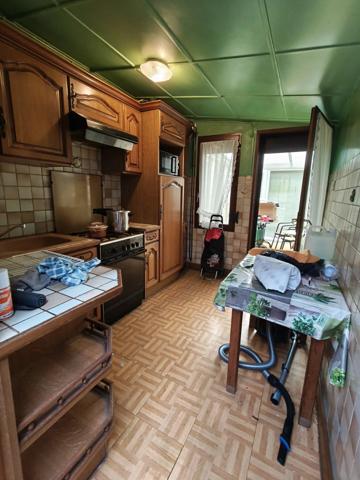 Vente                                                      Maison de ville
                        
                     4 pièces                      80 m2                     à Hénin-Beaumont