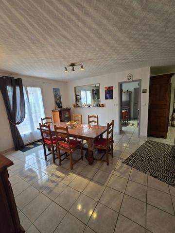 Maison à vendre 5 pièces 3 chambres jardin clos MAREUIL SUR LAY DISSAIS (85)