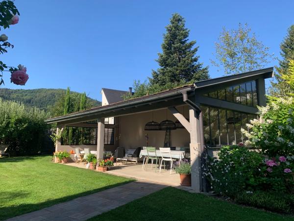 Propriété à vendre 11 pièces 6 chambres à coucher , piscine à BITSCHWILLER LES THANN (68)