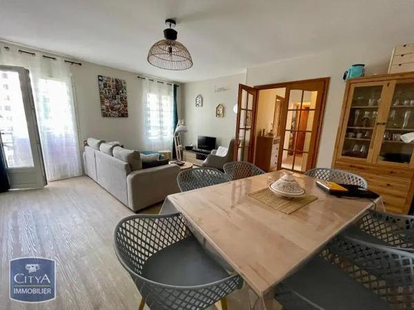 Appartement à louer 2 pièces 48m²