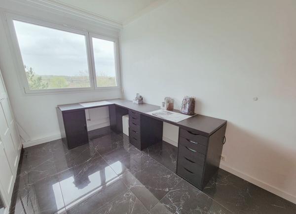 Appartement Vaires Sur Marne 4 pièce(s)