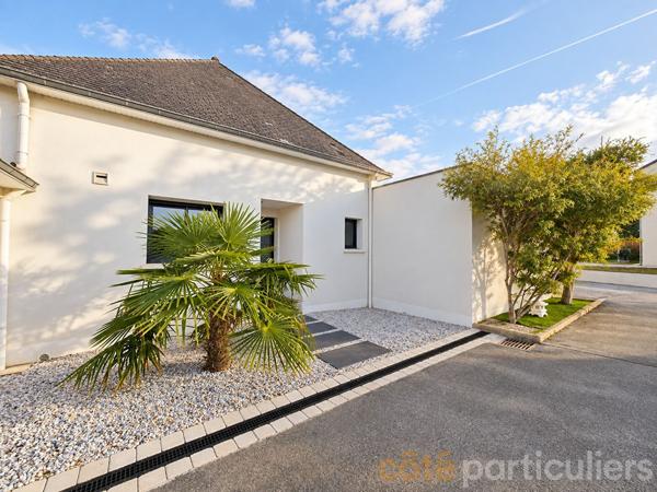 Vente
                Maison155 m² - 6 Pièces -
                    PLescop (56890)
