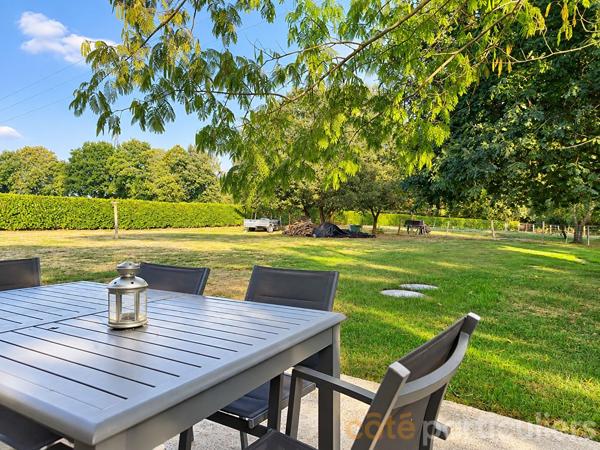 Vente
                Maison155 m² - 6 Pièces -
                    PLescop (56890)