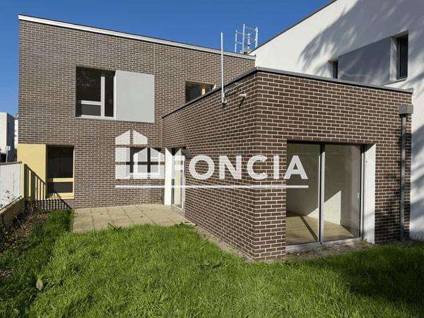 Location Maison 5 pièces 113.3 m² - 50 RUE DU 19 MARS 1962 Rennes 35000