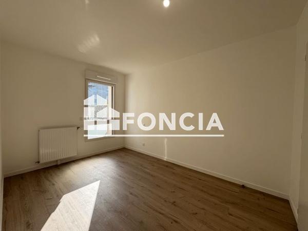 Location Maison 5 pièces 113.3 m² - 50 RUE DU 19 MARS 1962 Rennes 35000