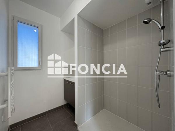 Location Maison 5 pièces 113.3 m² - 50 RUE DU 19 MARS 1962 Rennes 35000