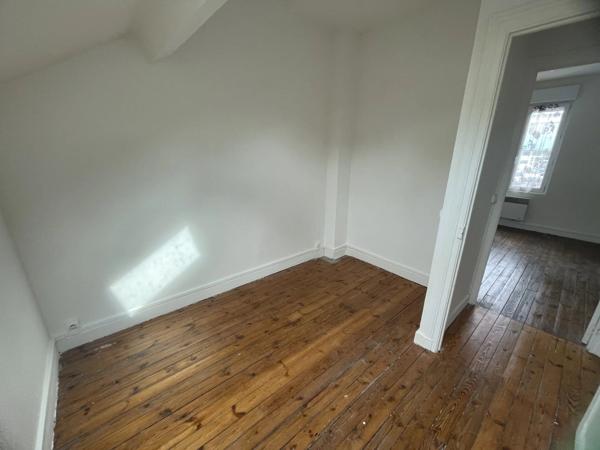 Location                                                      Maison
                        
                     3 pièces                      47 m2                     à Saint-Quentin