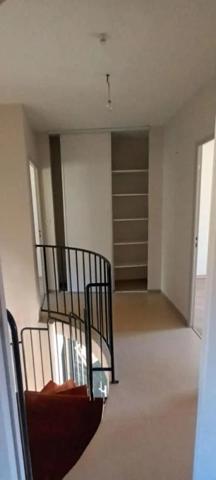 Appartement à louer à Brusque (12360)