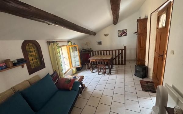 Maison à vendre    2 pièces • 40 m2 Valensole