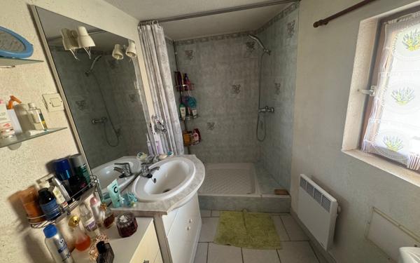 Maison à vendre    2 pièces • 40 m2 Valensole