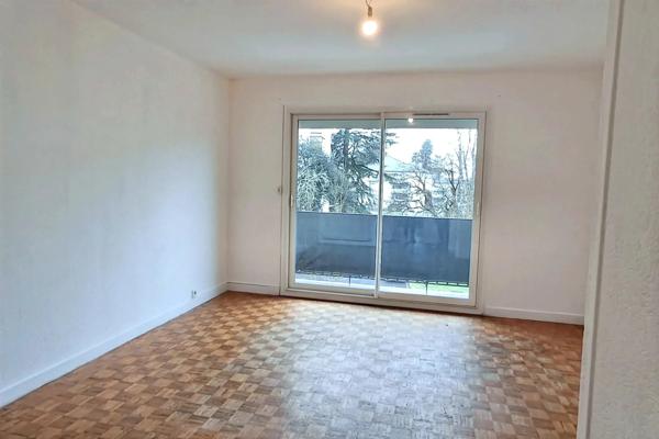 (64 140) - BILLERE - APPARTEMENT T3 - 2 EME ETAGE - 2 BALCONS - CAVE - PLACES DE STATIONNEMENT - HAUT DE BILLERE / BEAU-FRENE - LIMITE PAU