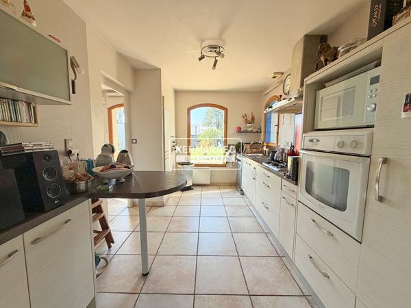 Maison 7 pièces – 180 m² environ à Ploeren (ref : 100851-ET)