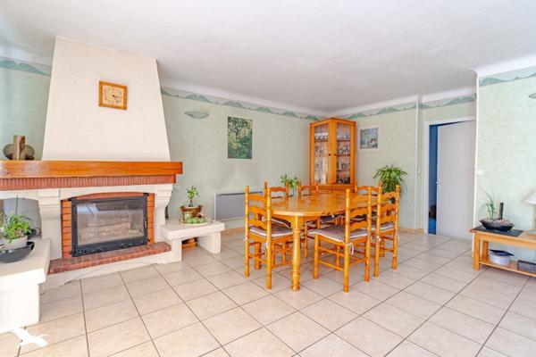 Maison à vendre 365 680 € Lormont 5 p 104 m² DPE D