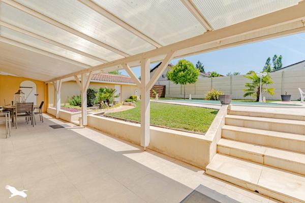 Maison à vendre 365 680 € Lormont 5 p 104 m² DPE D
