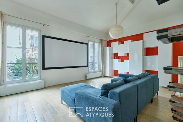 Dernier étage esprit loft design à Jules-Joffrin