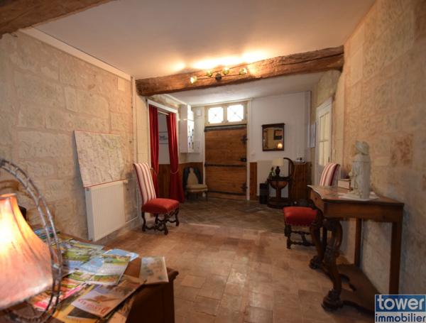 Maison 12 pièce(s) 8 chambre(s) 309 m²