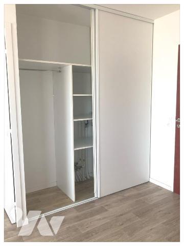 Appartement vendu en meublé avec locataire en place (Bail commercial)