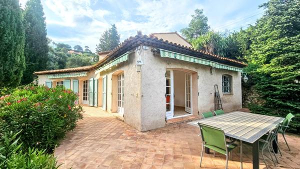 Maison à MANDELIEU LA NAPOULE (06210)