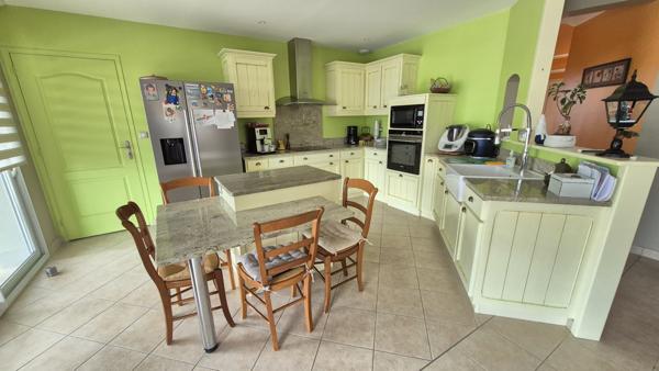 Maison 207 m² clé en main – Piscine – DPE B – Prestations haut de gamme