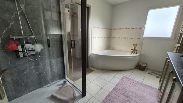Maison 207 m² clé en main – Piscine – DPE B – Prestations haut de gamme