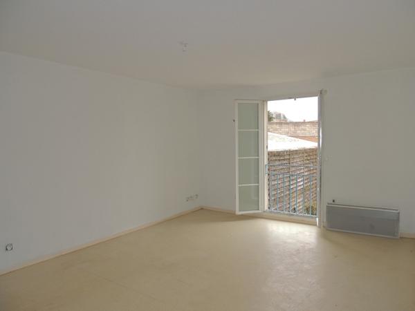 Appartement  3 pièce(s)  2 chambre(s)  61 m²