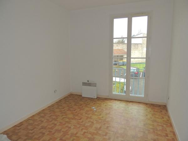 Appartement  3 pièce(s)  2 chambre(s)  61 m²