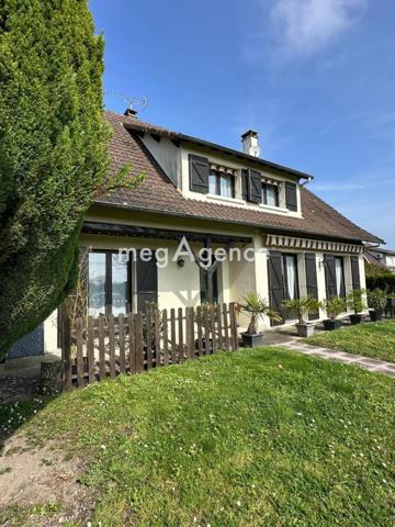 Maison à AVAILLES-EN-CHATELLERAULT, 86530 - 5 pièces 135m²