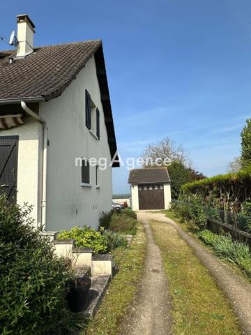 Maison à AVAILLES-EN-CHATELLERAULT, 86530 - 5 pièces 135m²