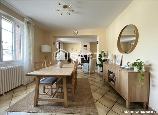 Maison avec sous-sol complet et dépendance!