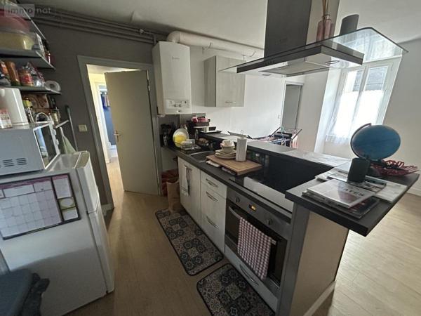 Immeuble à vendre à Saint-Berthevin en Mayenne (53940), ref : 53006-1318