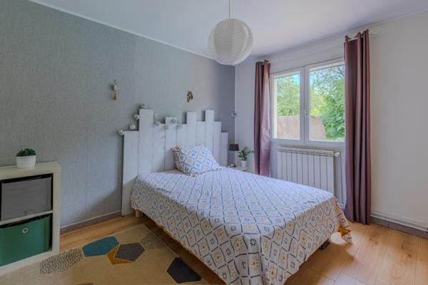 Sommières (30250) Sommières, maison T5 PLAIN PIED SUR PARCELLE DE 753 M2 piscine, garage.