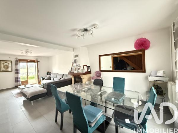 Maison à vendre 7 pièces 135 m² Savigny-le-Temple