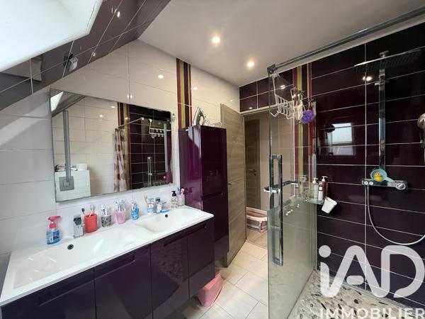 Maison à vendre 7 pièces 135 m² Savigny-le-Temple