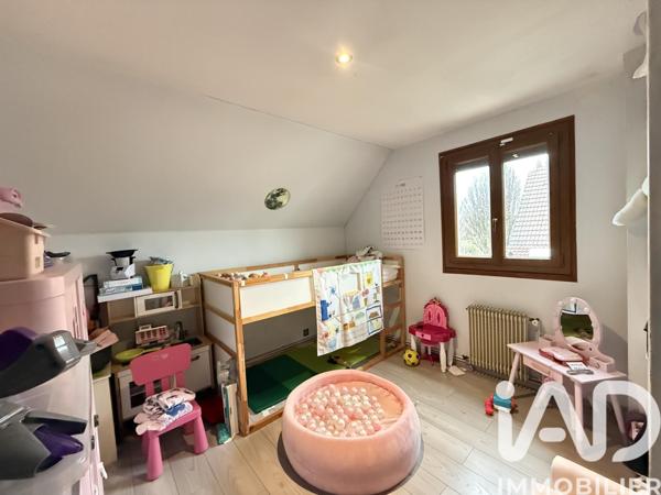 Maison à vendre 7 pièces 135 m² Savigny-le-Temple