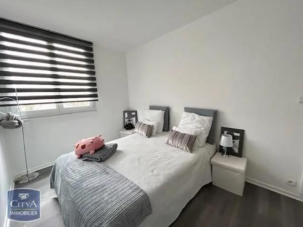 Appartement à vendre 4 pièces 68m² Noisy-le-Grand (93160)