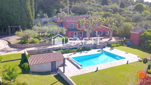 Superbe propriété de 145m² sur 2885m² de terrain avec vue panoramique