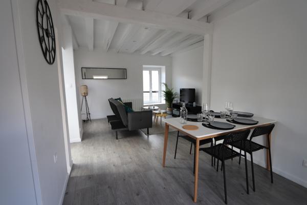 Maison meublée en duplex de 36m² - La Chapelle Saint Mesmin - rénovée