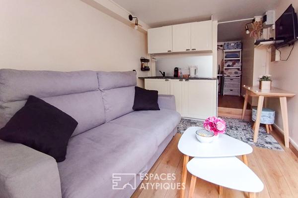 Triplex inversé avec piscine intérieure, terrasse et studio indépendant