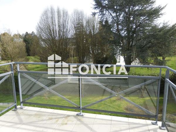 Location Appartement 2 pièces 47.53 m² - 2 RUE GUSTAN LE SENECHAL Hennebont 56700