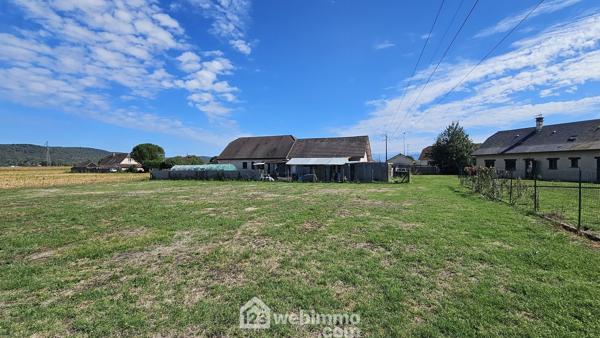 Terrain constructible 1210 m² à Bordes 64510