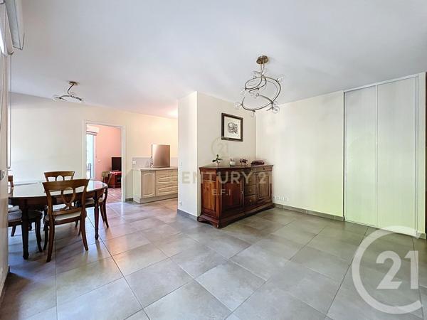 Appartement F3 à vendre  3 pièces - 58 m2 NOISY LE GRAND - 93