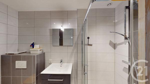 Appartement F4 à vendre  4 pièces - 104 m2 MOUTHE - 25