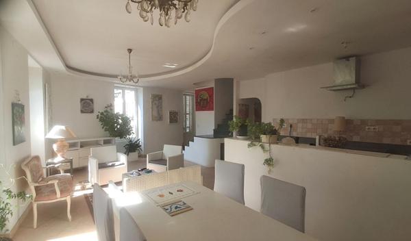 Maison Clamecy 8 pièce(s) 226 m2  122 000