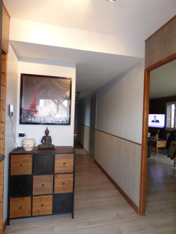 MAISON D'habitation sur S/SOL TOTAL Proche de Tremblay-les-Villages